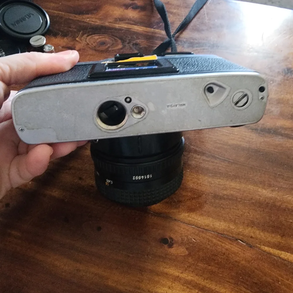📸Minolta XG-1 Black/Silver 36mm Camera